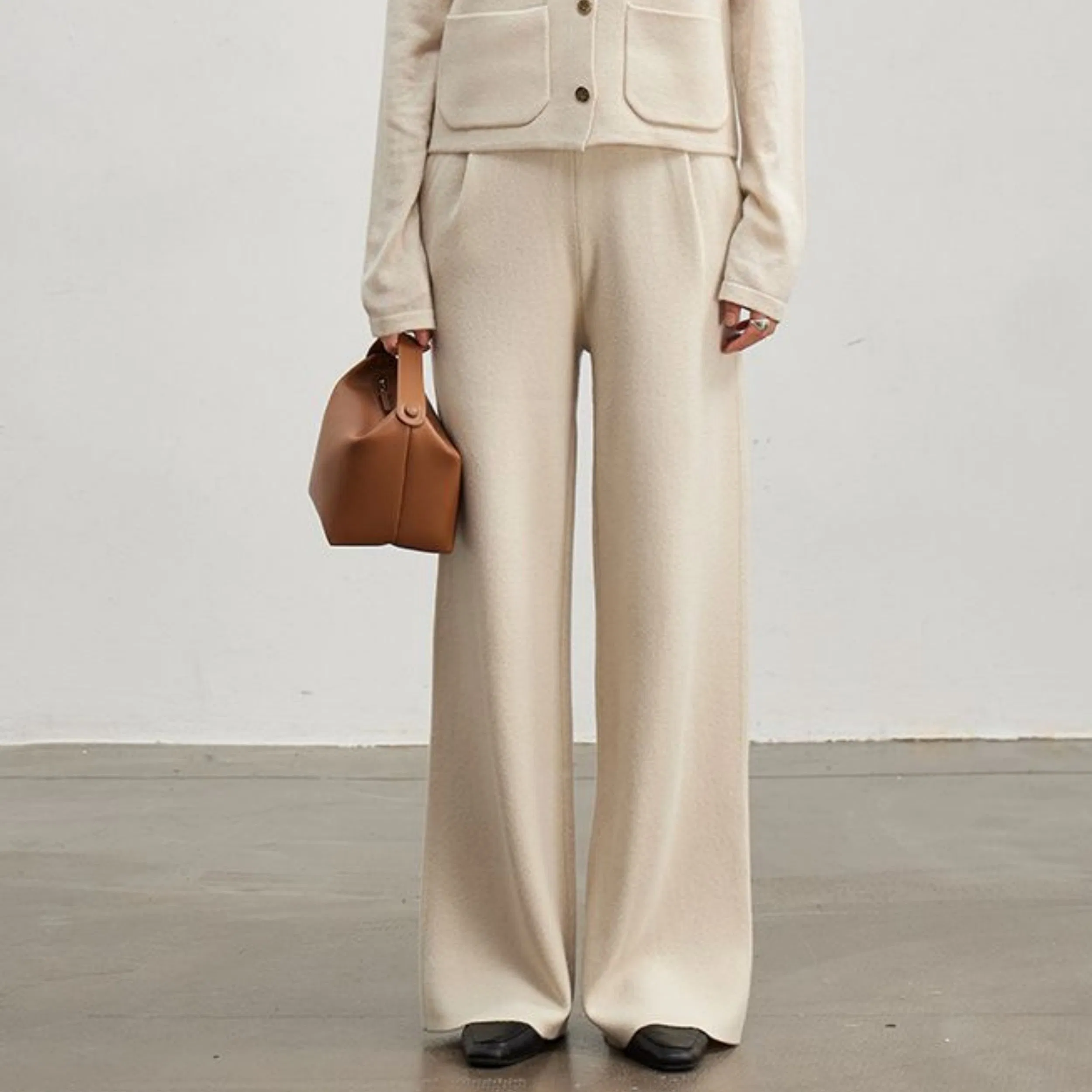 Factory Customization High-Waisted Wide-Leg Wool Trousers for Spring and Autumn, Drapey Warm Straight Knitted Trousers