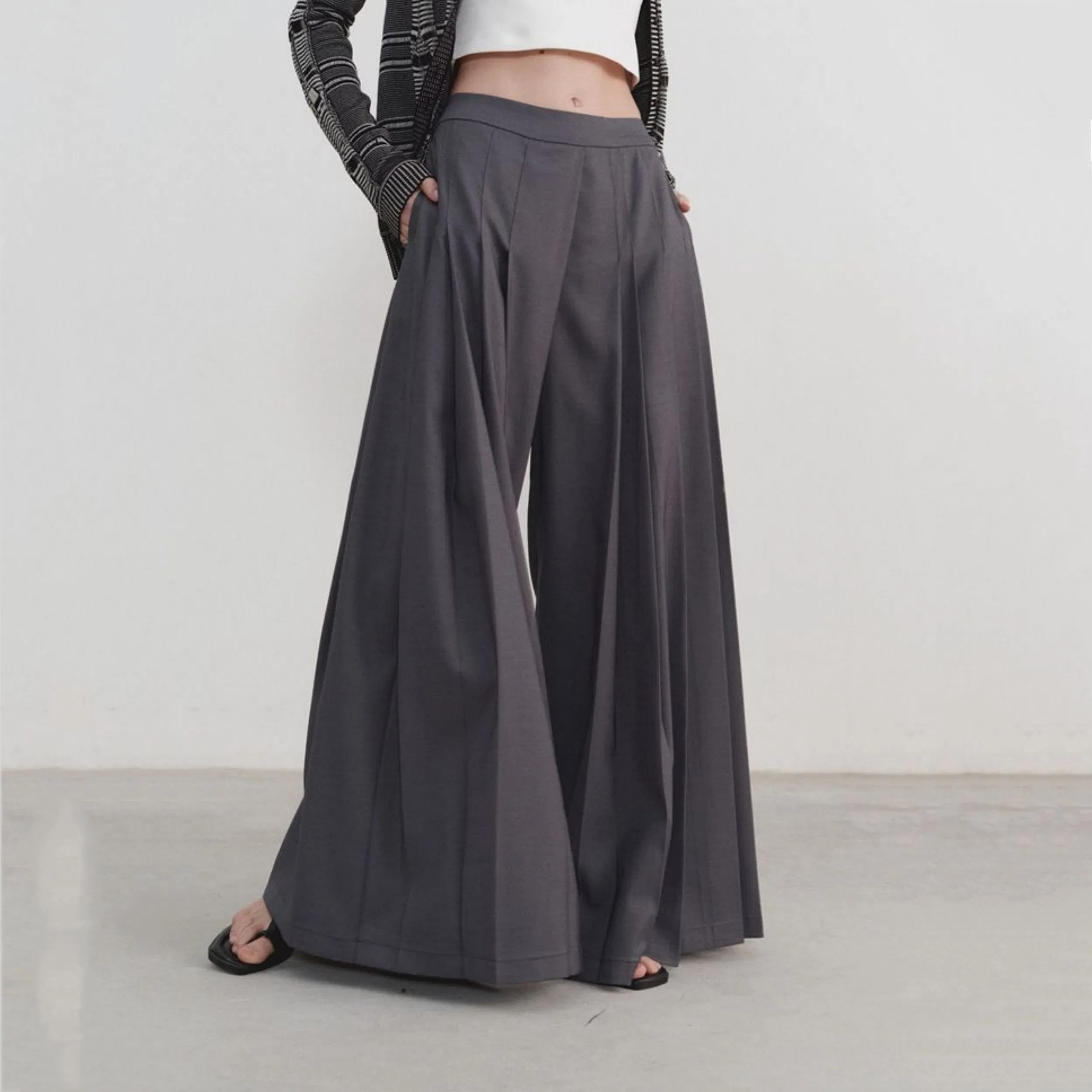 Factory Customization Oversized Gray Wide-Leg Culottes with High Waist and Floor-Length Loose Trousers