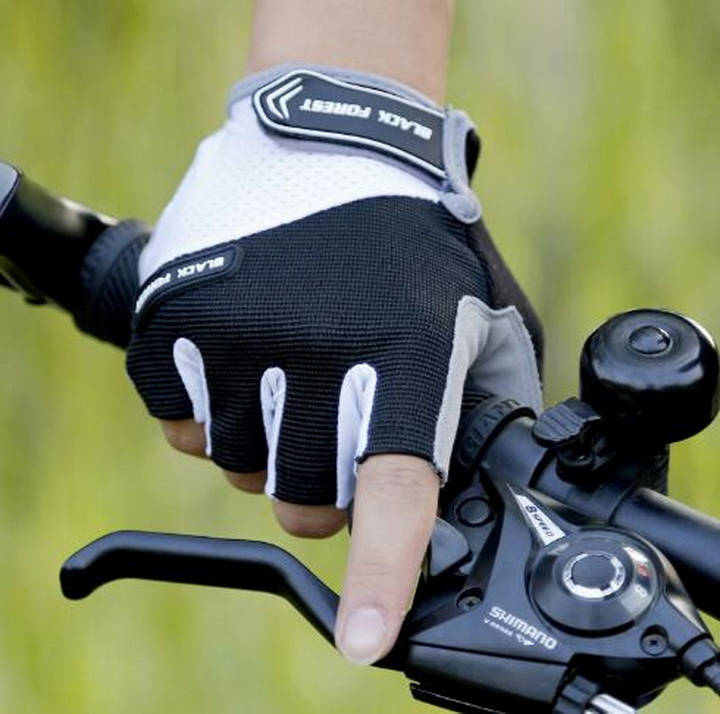 Outdoor Sports Non-Slip Fitness Weight Lifting Half Finger Cycling Gloves