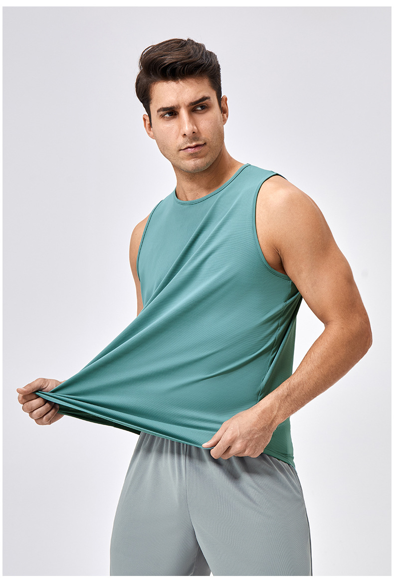 Men's Summer Loose-Fit Quick-Dry Gym Tank Top Breathable Mesh Running Workout Shirt