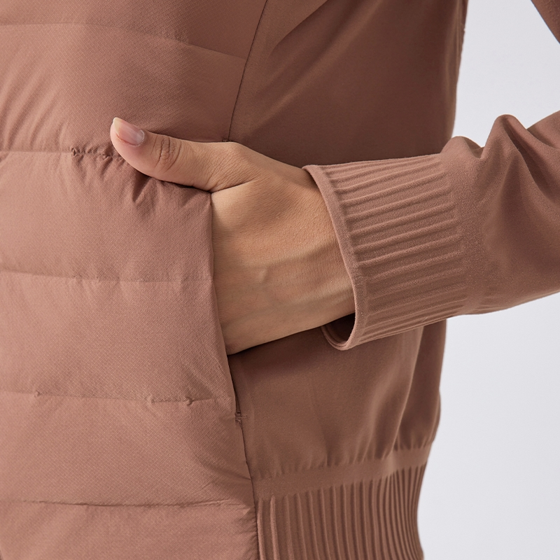 Xsunwing Outer Wear Running Long Sleeve Hooded Slim Fit Gym Yoga Sports Jackets Zip up Women Lightweight Down Coat Winter Wdq008