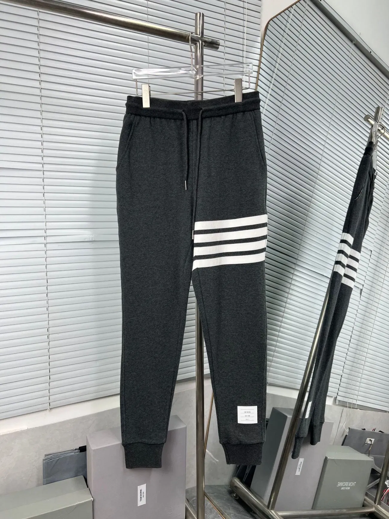 Wholesale Retro Designer Tb Street Wear Gray Pants Hip Hop Track Pants OEM Manufacture