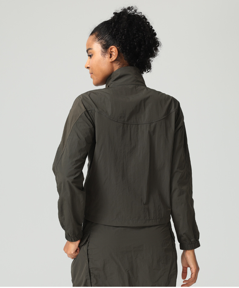 High-End Custom Lightweight Casual Sports Running Full Zip up Jacket Women Windbreaker Hiking Outdoor Jacket