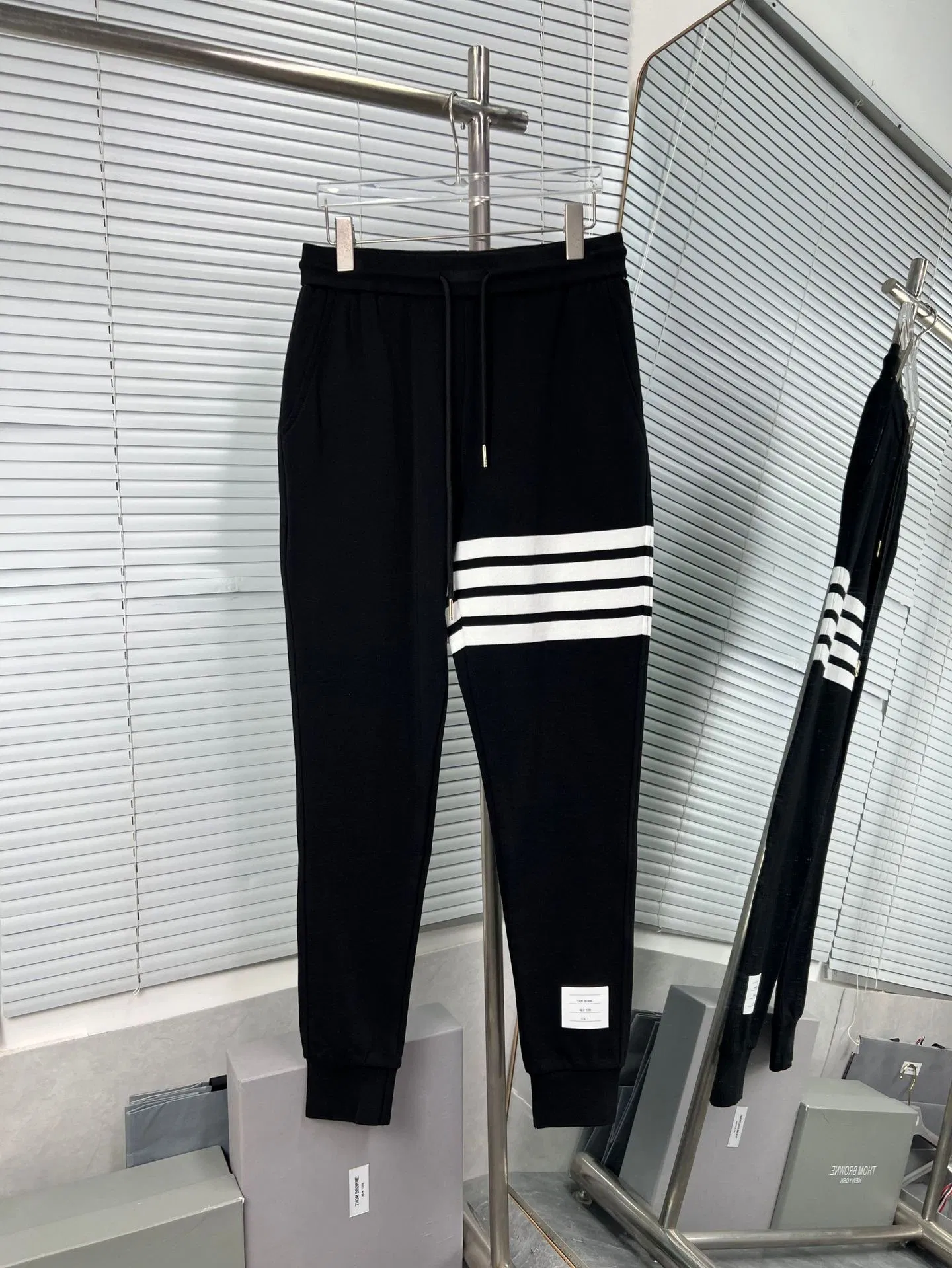 Wholesale Retro Designer Tb Street Wear Gray Pants Hip Hop Track Pants OEM Manufacture