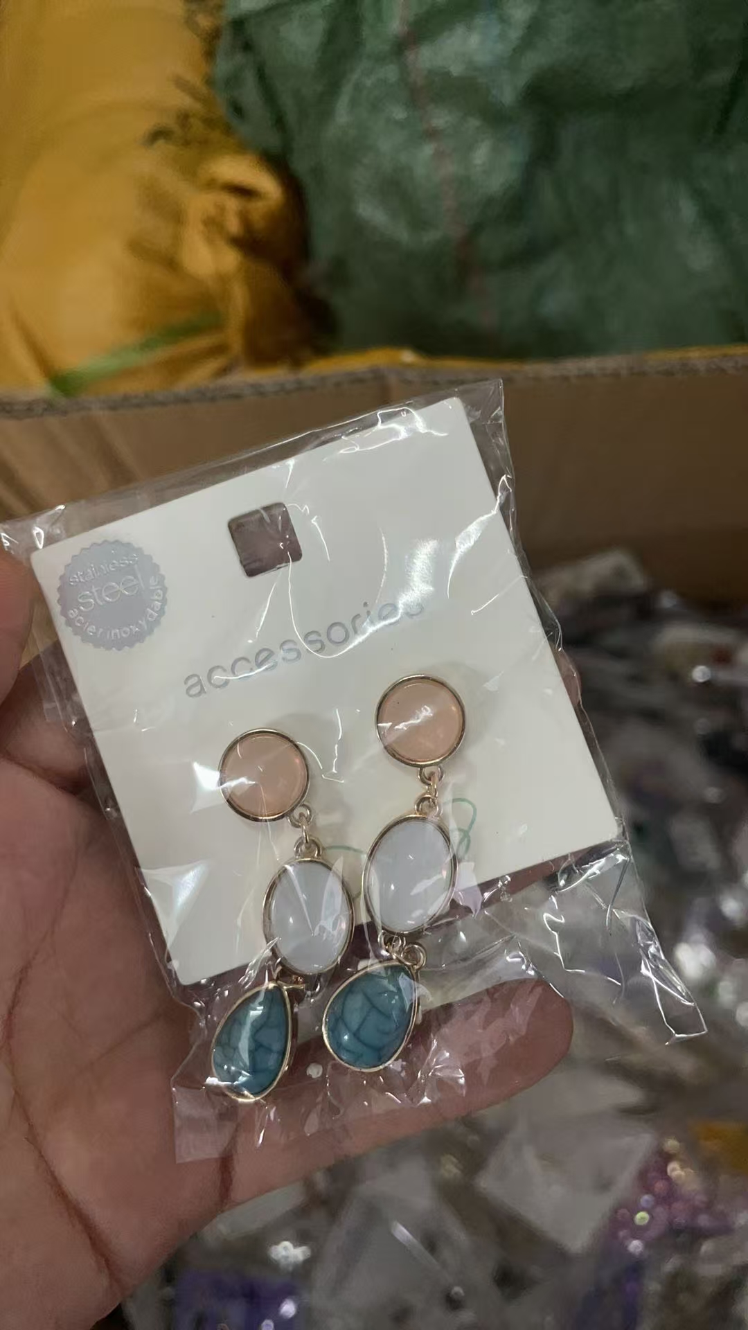 Earrings Accessories Quality Control