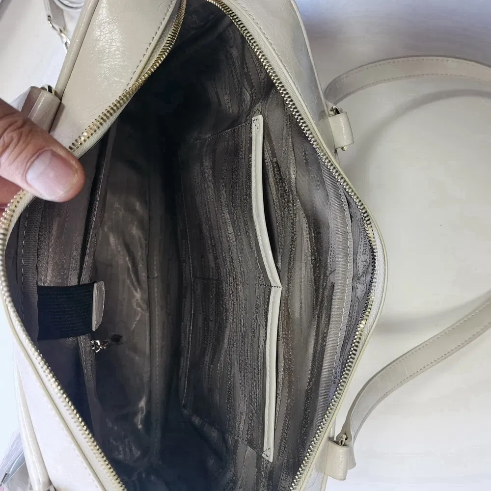 OEM Vegan Leather Eco-Friendly Lady Shoulder Bag for Commuting