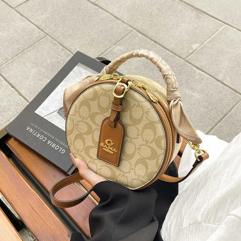 Elegant Round Bag