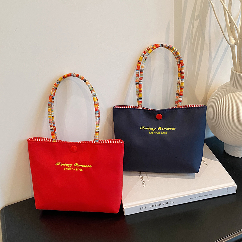 Xianghui Cute Solid Color Gift Bag Phone Bag Small Handheld Bag Portable Versatile Color Block Touch up Practical Outing Souvenir Bag