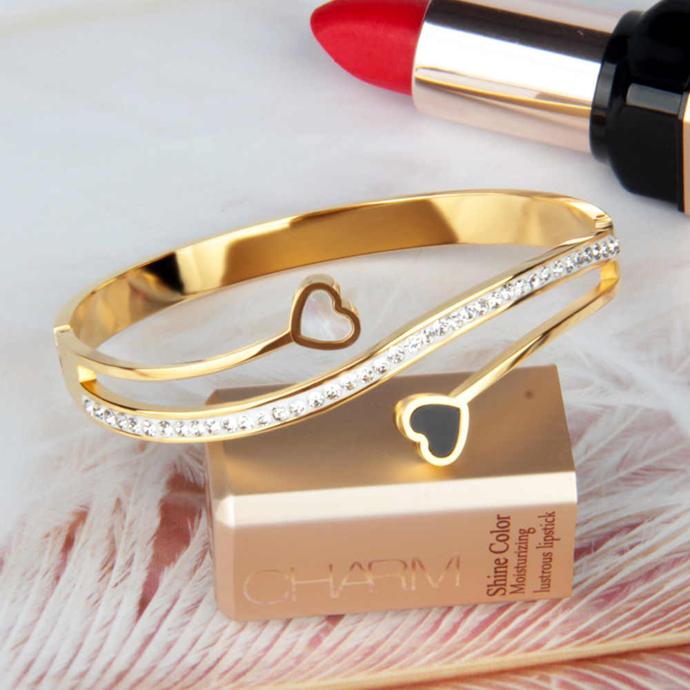 Jewelry Gift Accessories Wholesale Various Heart Shaped Creative Combination Gold Plated Stainless Steel Bracelets for Women