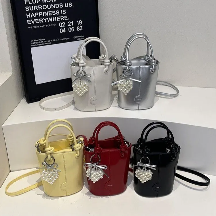 Mini Bucket Bag Minimalist All-Purpose Handbag Niche Western-Inspired One-Shoulder Messenger Bag