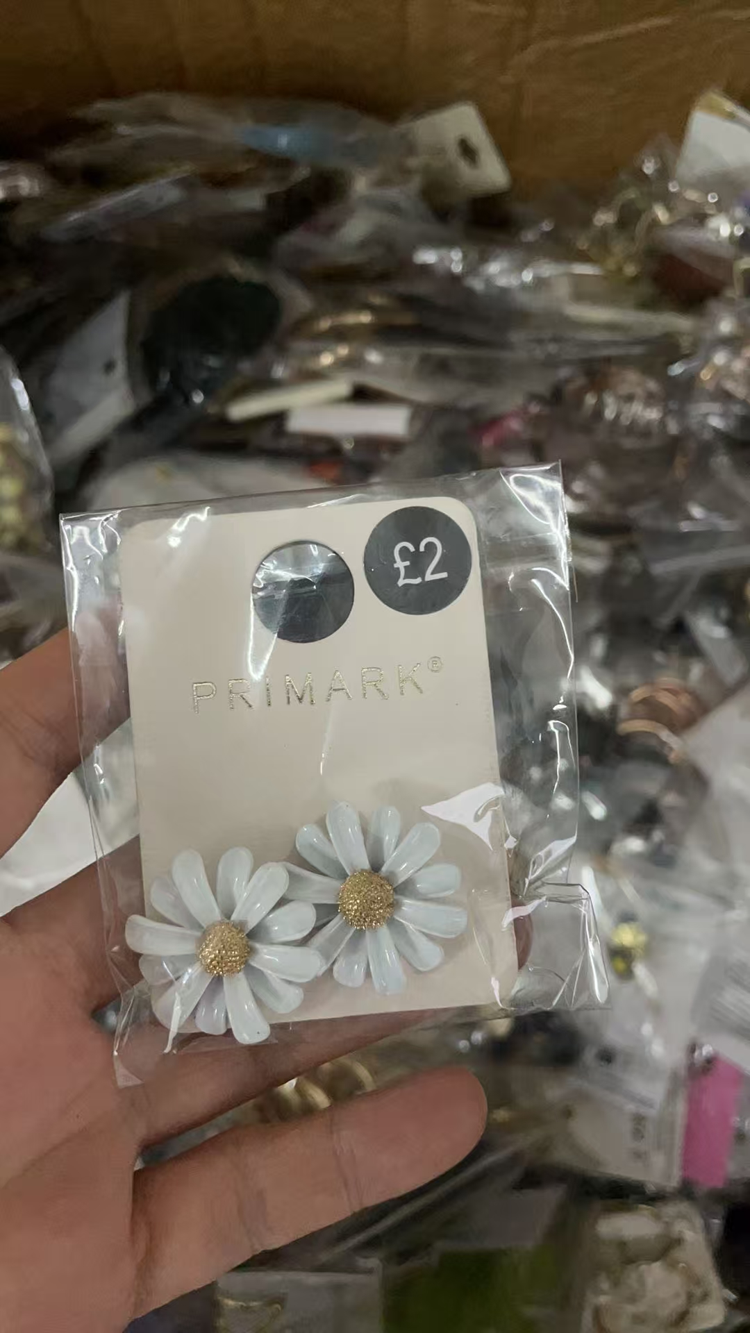 Earrings Accessories Purchasing Agent Service