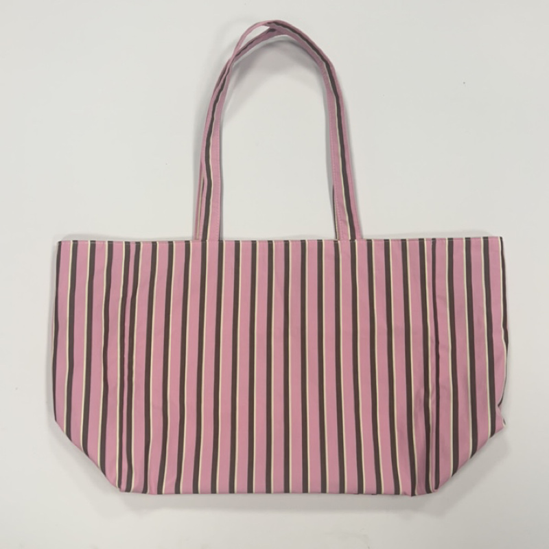 Stylish Canvas Tote Bag with Customizable Designs for All Occasions