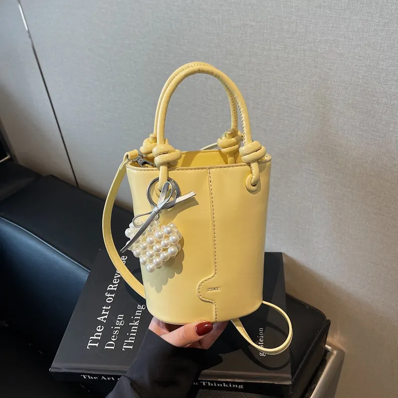 Mini Bucket Bag Minimalist All-Purpose Handbag Niche Western-Inspired One-Shoulder Messenger Bag