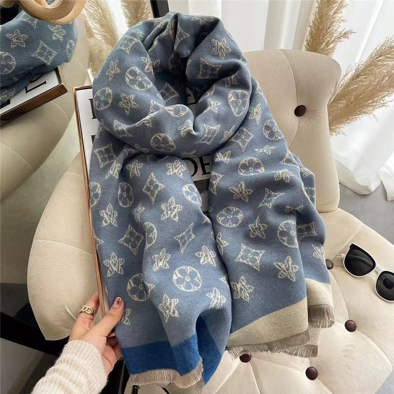 China Factory Fashion Women Brand Original Winter Premium Quality Custom Scarf 1: 1 Wholesale Designer AAA Distributors Replica