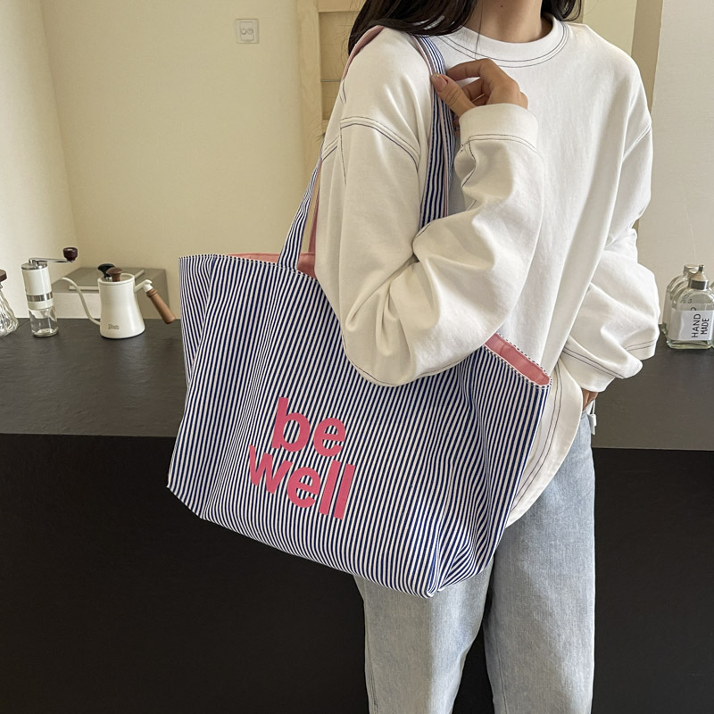 Customized Niche Design Ins Large Capacity Commuting Single Shoulder Female Student Striped Bag Canvas Shopping Bag