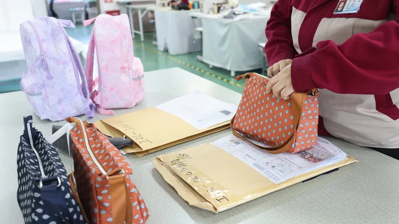 OEM Vegan Leather Eco-Friendly Lady Shoulder Bag for Commuting