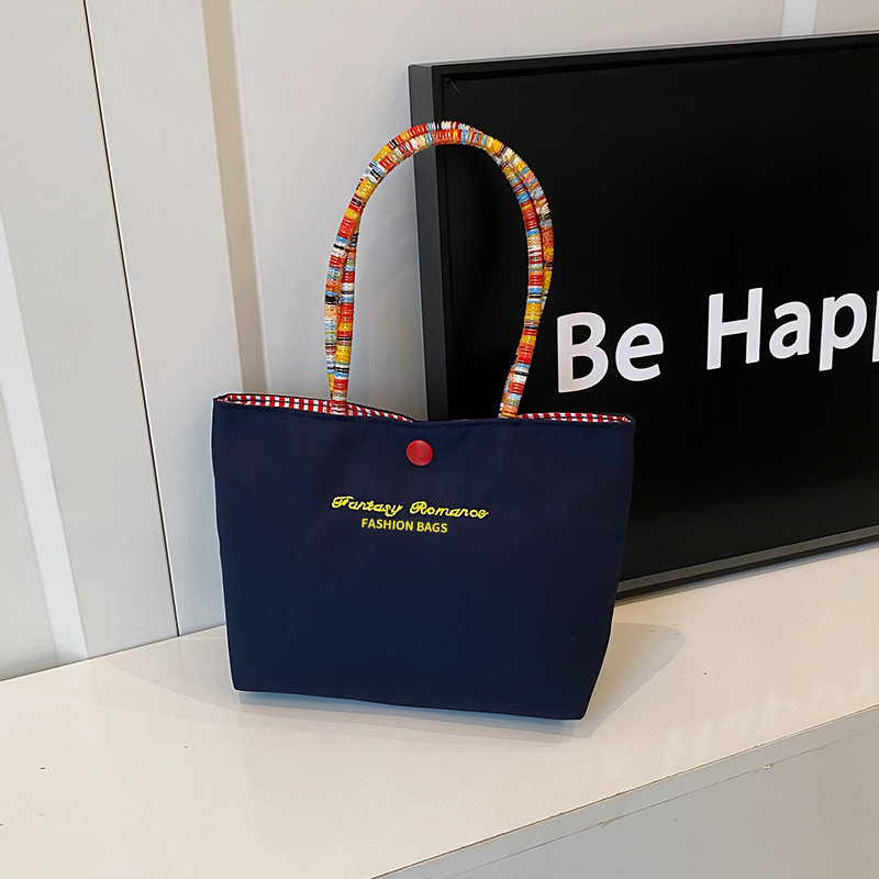 Xianghui Cute Solid Color Gift Bag Phone Bag Small Handheld Bag Portable Versatile Color Block Touch up Practical Outing Souvenir Bag