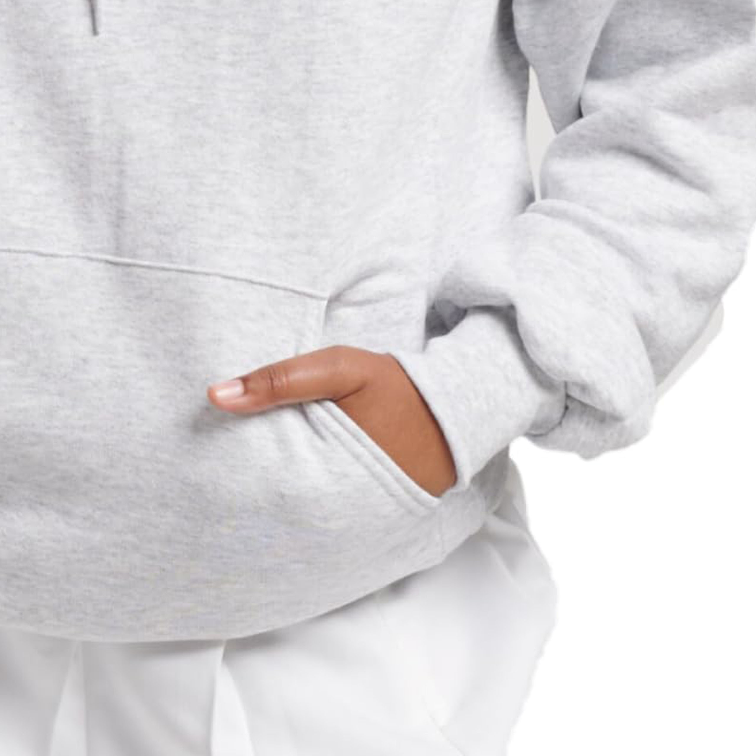 An OEM Factory supplies street wear fashion with Private Label and Global Supply for worldwide brand growth B2B gear.