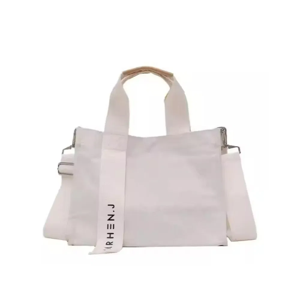 Versatile and Stylish Polyester Tote Bags for All Occasions