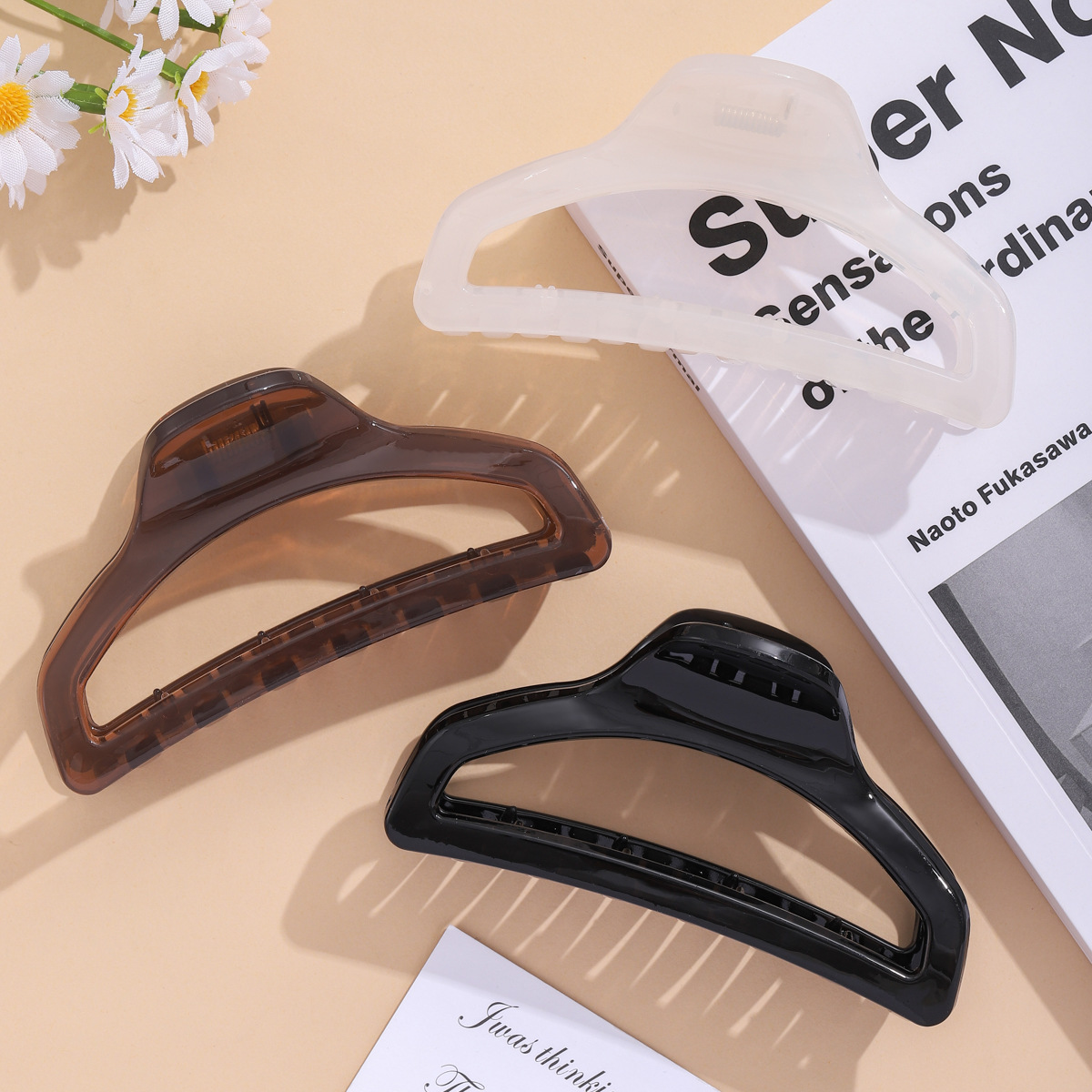 ODM/OEM Fashion High-end Plastic Hollow Arc Design Grab Clip Women's Spring Summer Head Hair Quantity Multi-temperament