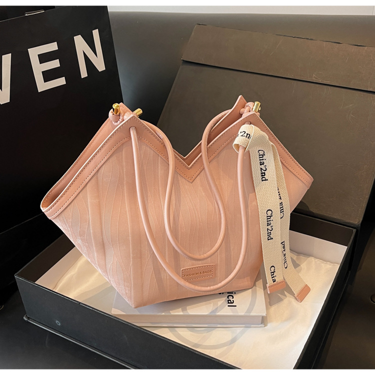 PU Leather Women Tote Bag Detail