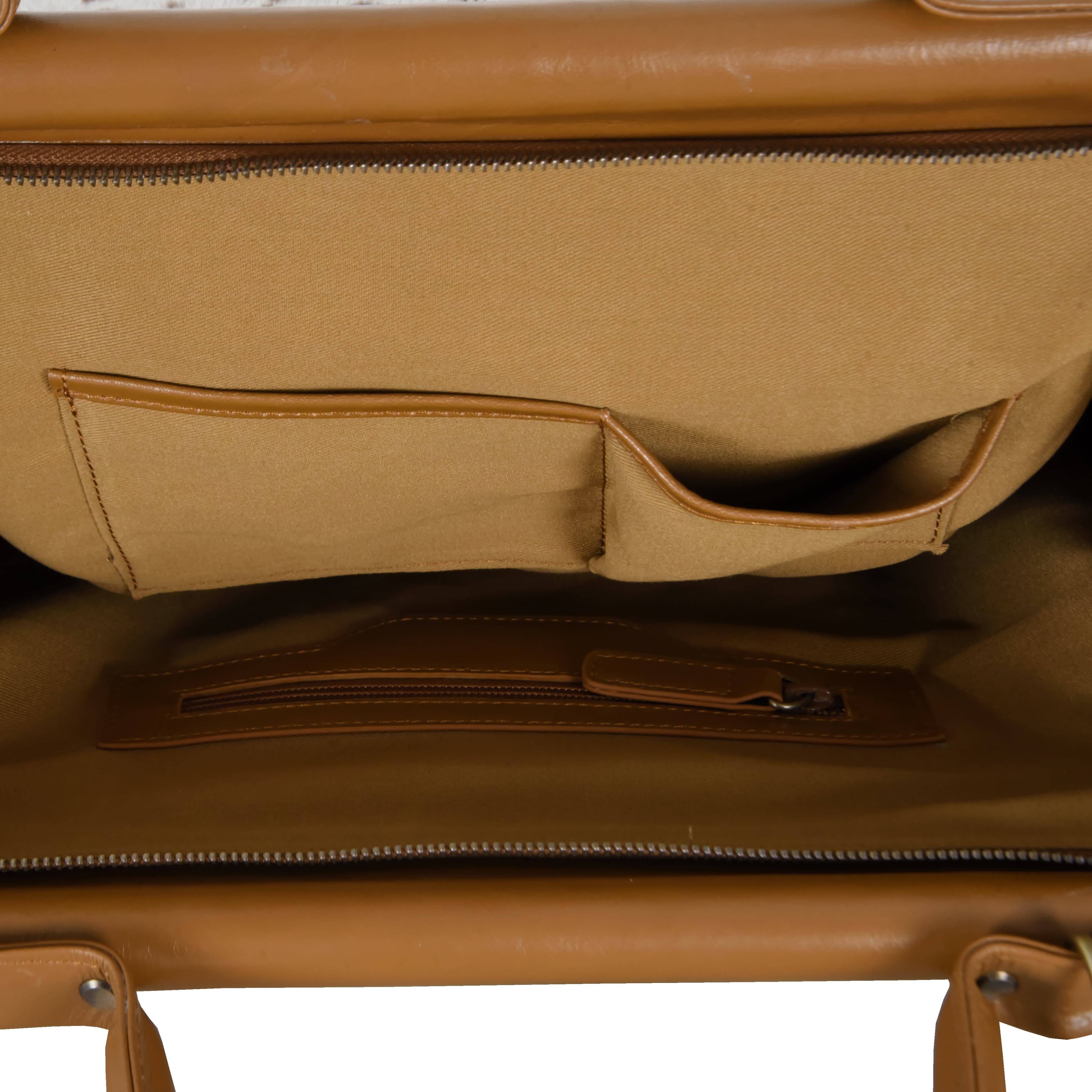 8080 Tan Fur Ladies Bag Inside