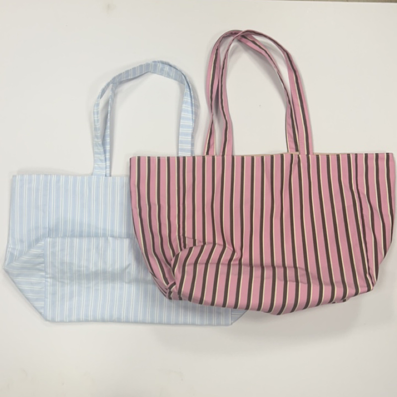 Stylish Canvas Tote Bag with Customizable Designs for All Occasions