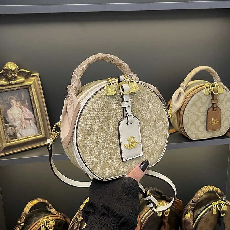 Elegant Round Bag