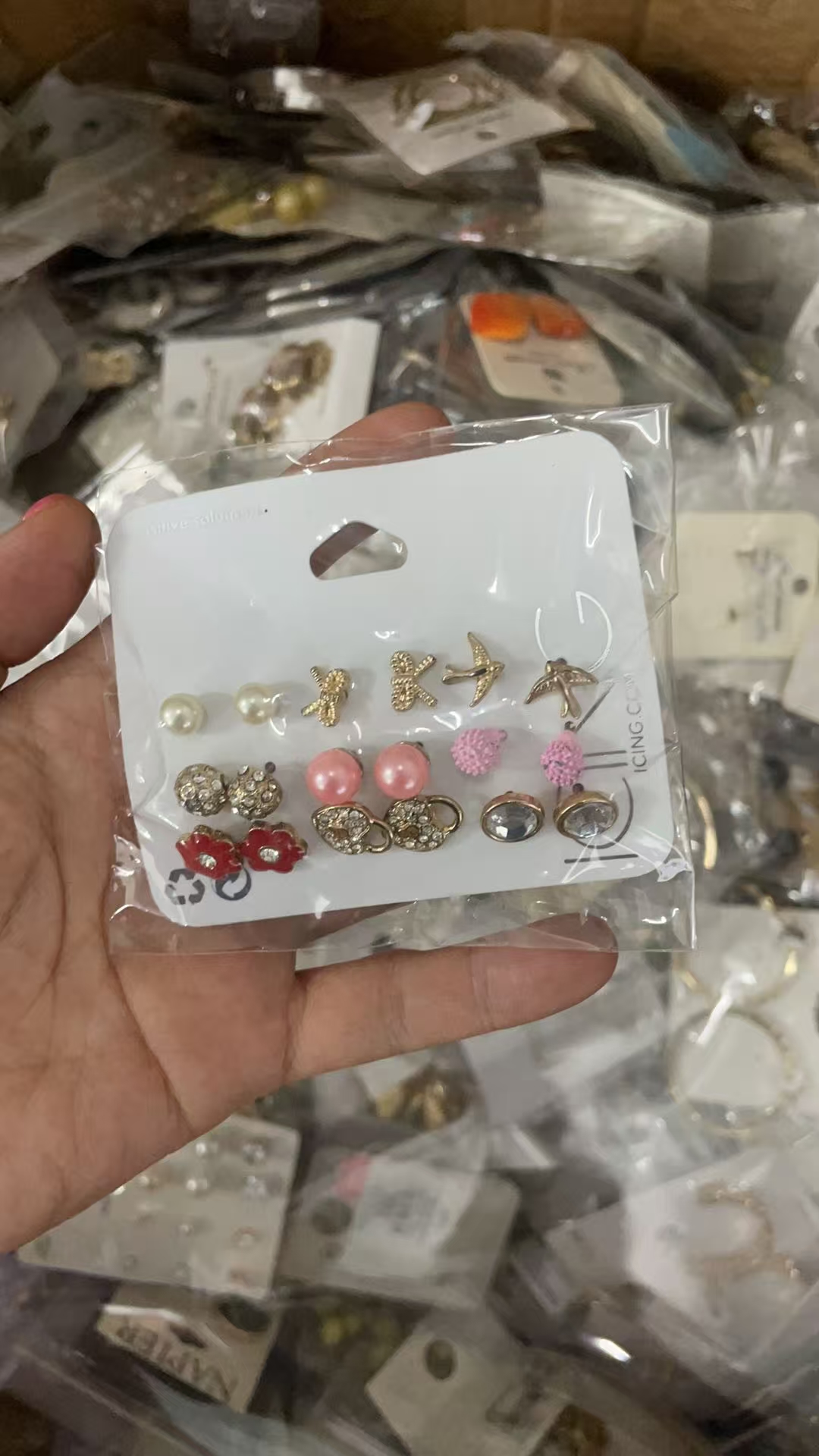 China to Global Sourcing Agent Earrings Accessories Purchasing Agent Service With Quality Control and Inspection