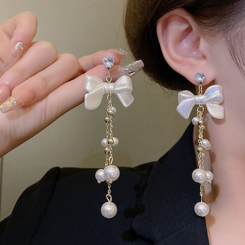 Elegant Women's Fashion Drop Earrings with Pearl Bow Tassel Stylish Personality Jewelry