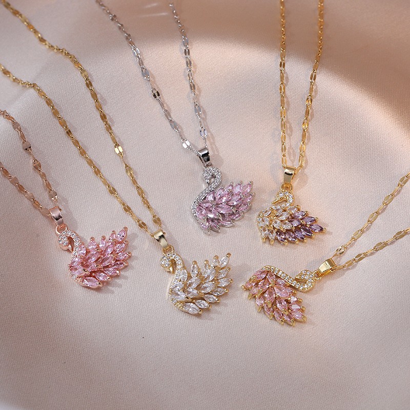 Necklace Detail View 5