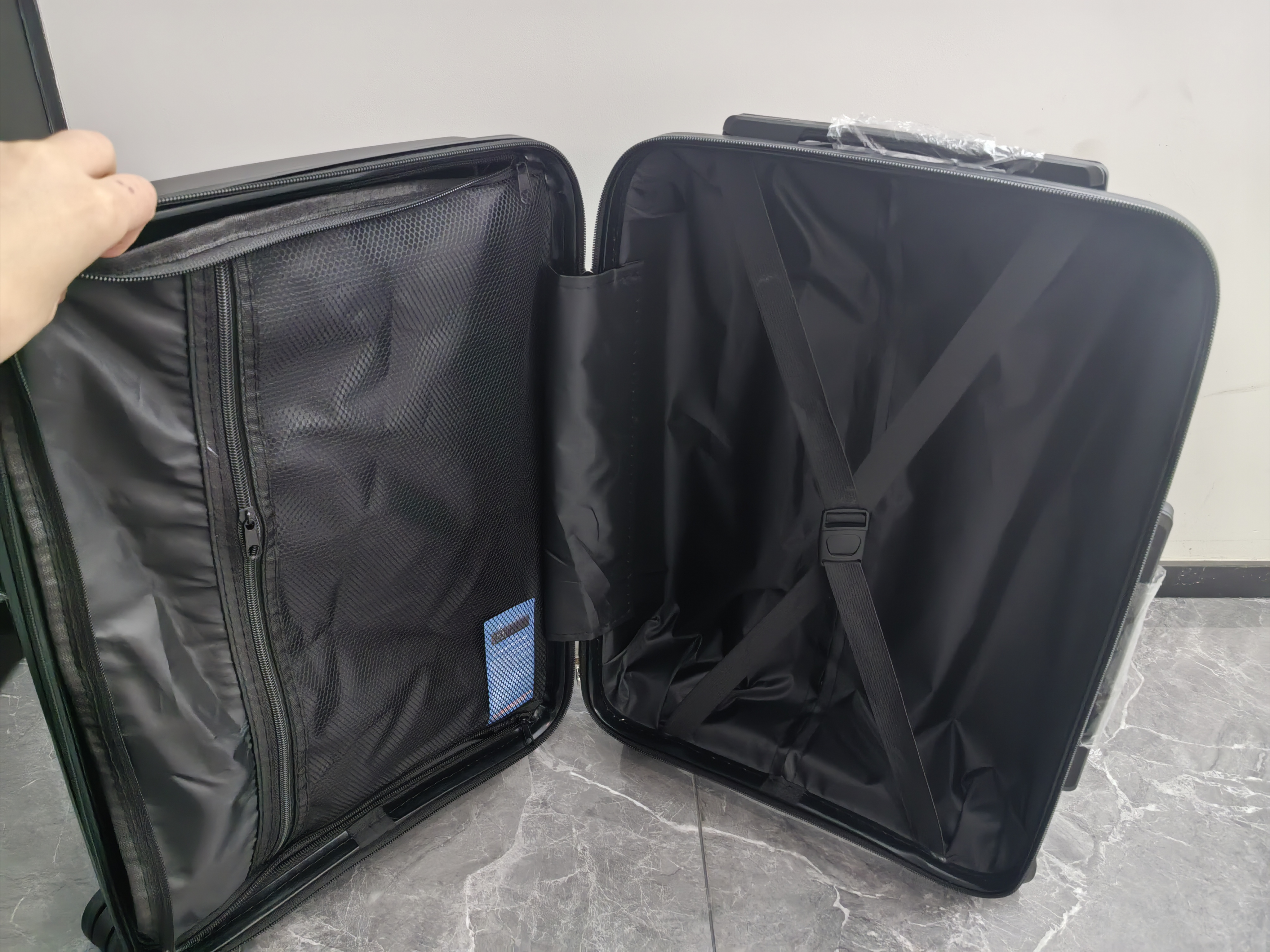 19/23/27/31 Inch Fashion PP Suitcase Luggage Sets 4 Pcs Stylish Travel Case Collection