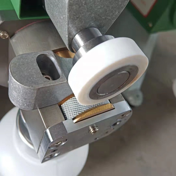 Hot Sale Excellent Quality Leather Gluing Machine Leather Belt Bag Making Machine
