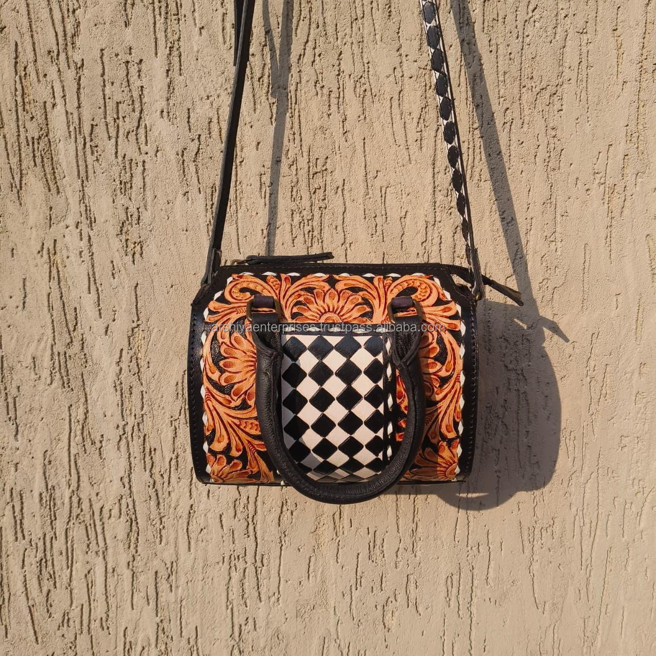 2026 New Design Latest Collection Hand Tooling Florals Carved Checkered Pattern Genuine Leather Weekender Travel Speedy Duffel