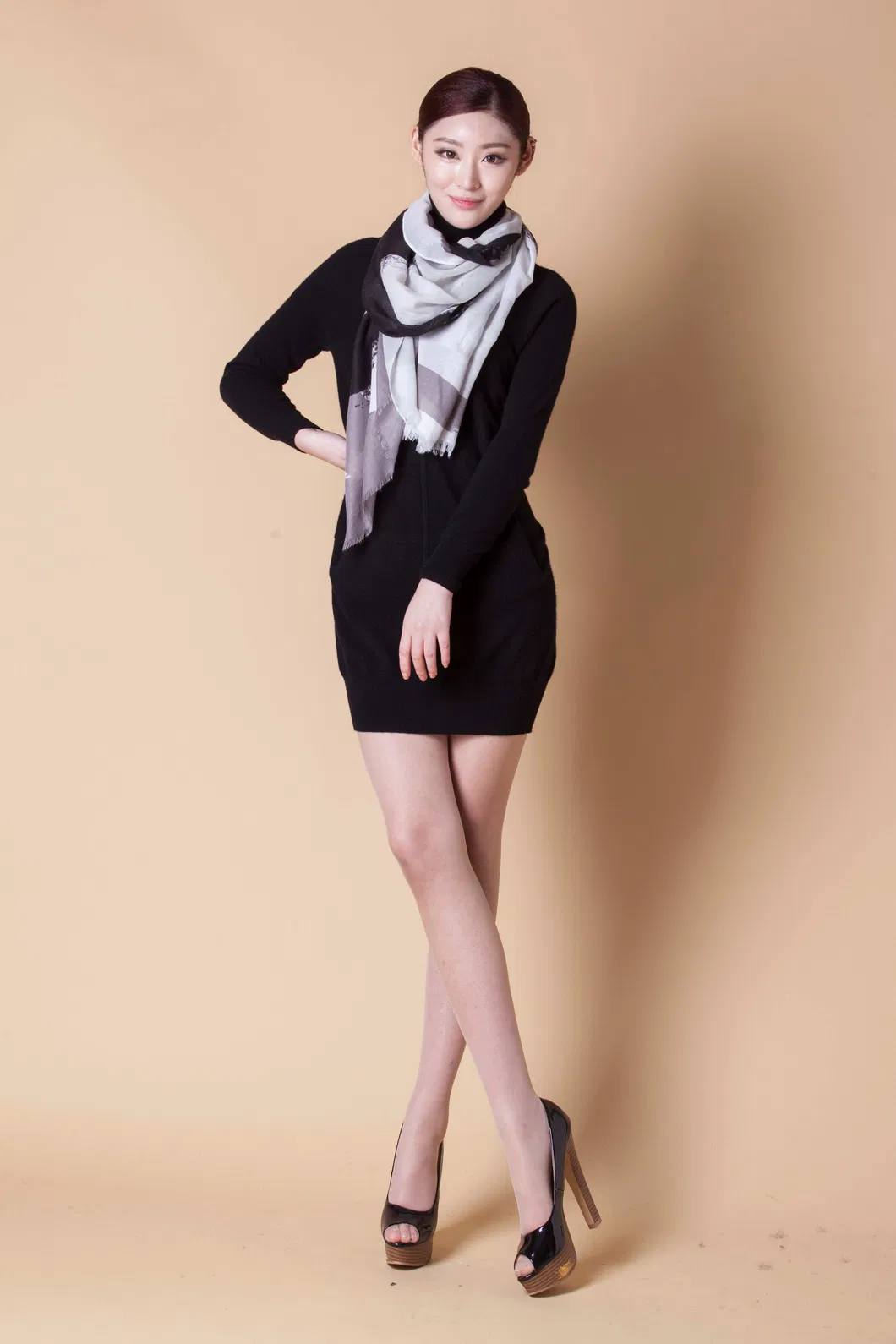 Ladies Fashion Premium Wool Woven Fashion Digital Printed Glitter Scarf Shawl