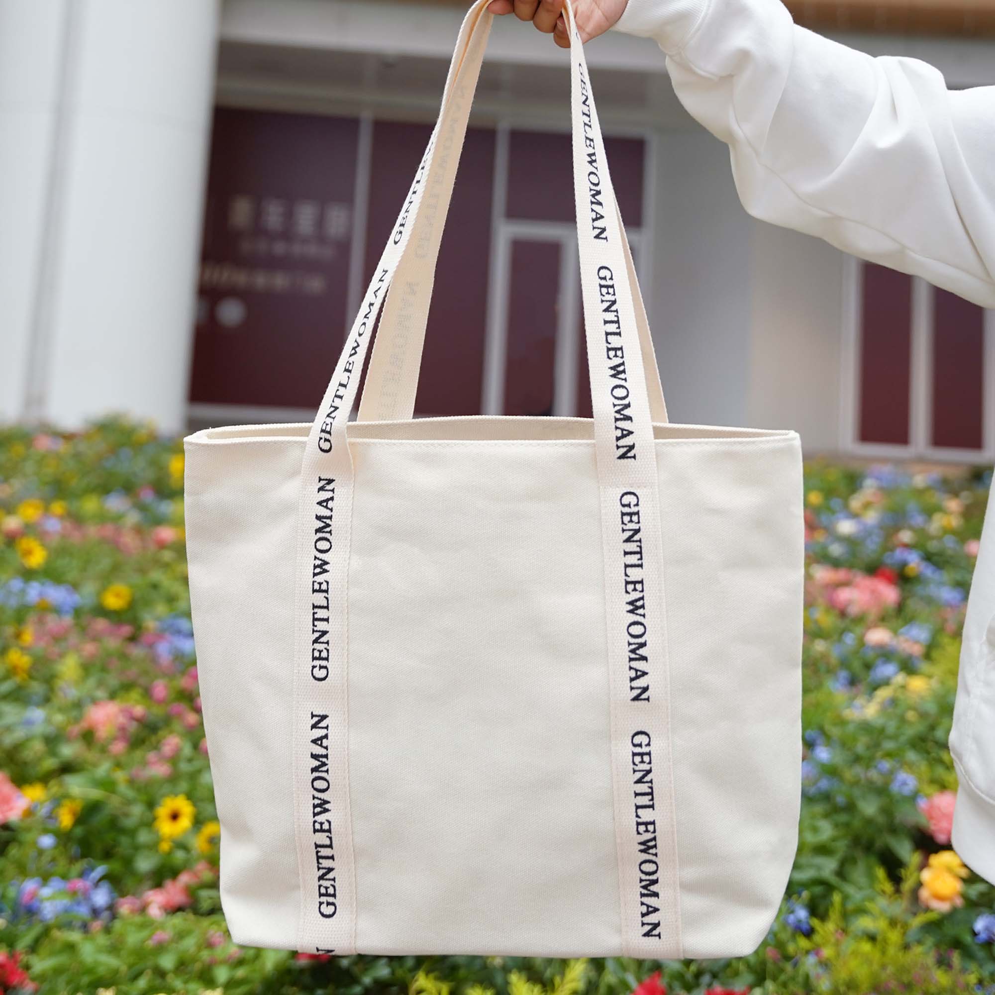 Eco Friendly Recycled Cotton Canvas Tote Bag Custom Design Durable Shopping Bag for High End Apparel Brand