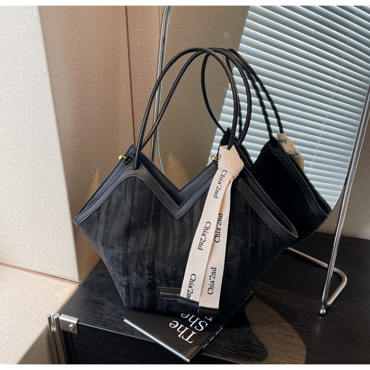 Factory Customized 2024 Good Quality Fashion Girls Shoulder Bags for Ladies Custom Logo PU Leather Women's Tote Bags