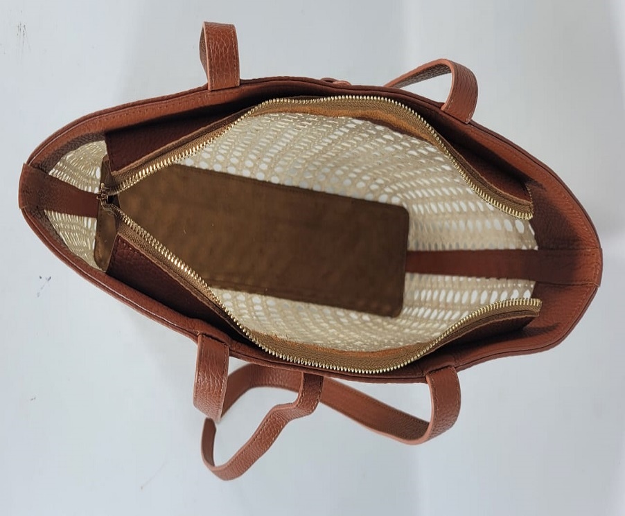 Luxury Rattan Webbing Cane Real Cow Leather Dot Pattern Cotton Lining Women Tote Handbag Two Handles Open Closure Tassel Beach