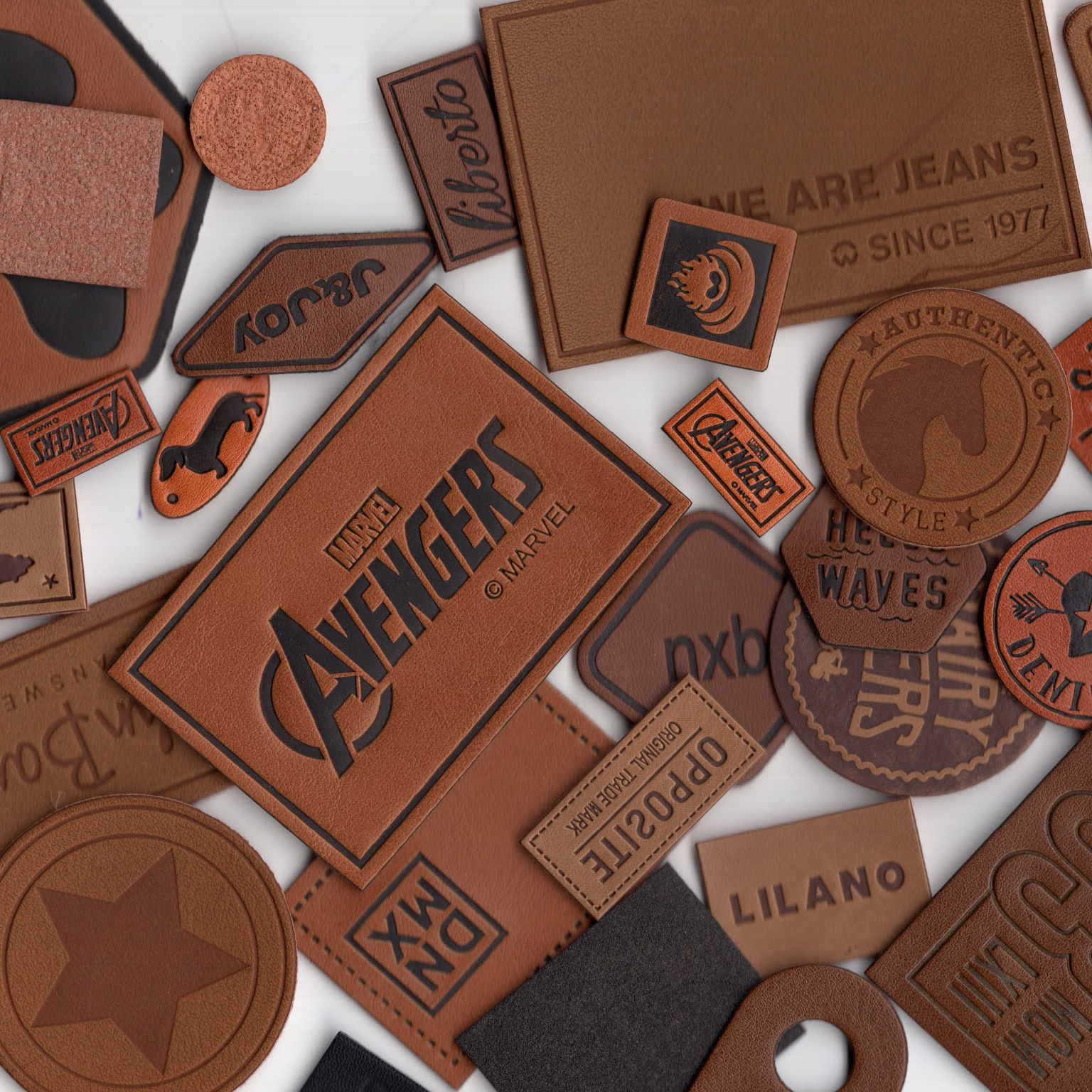 Custom Leather Patch Wholesale Factory Embossed Logo Heat Press Jeans Trucker Leather Labels