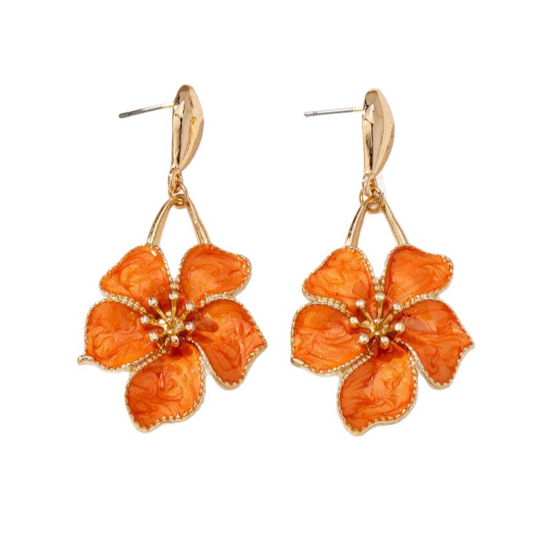 Fashionable Accessory Flower Petal Design for Commuting Gold-Plated Flower Drop Jewelry for Women