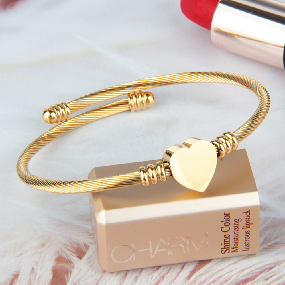 Jewelry Gift Accessories Wholesale Various Heart Shaped Creative Combination Gold Plated Stainless Steel Bracelets for Women