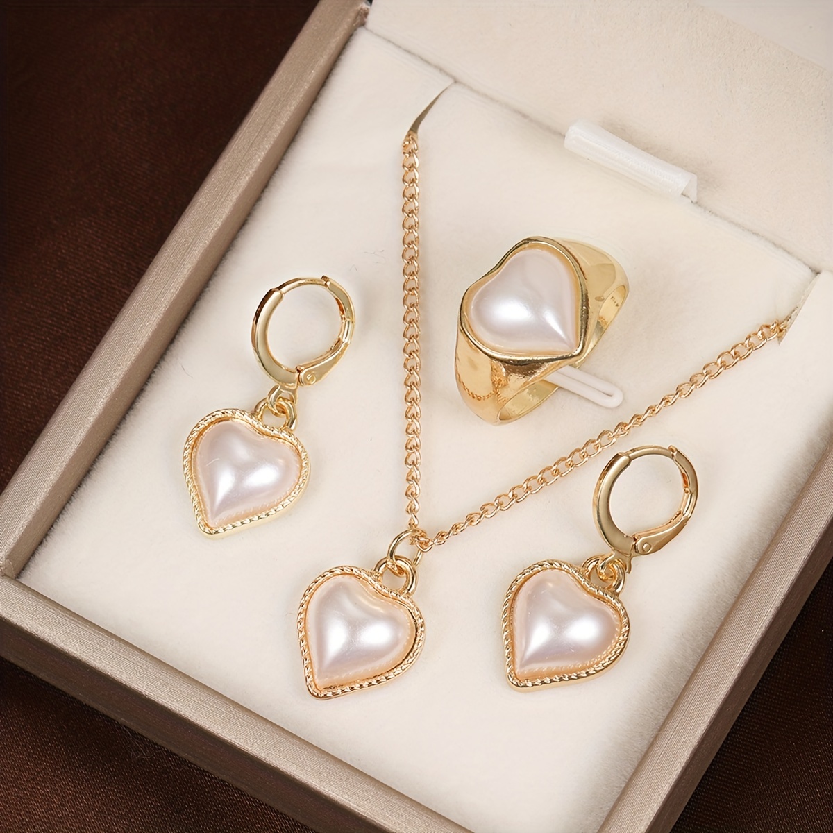 Simple Design Pearl Heart Pendant Necklace Women's Jewelry Set Fashion French Ladies Ring Earrings Necklace 3 Pcs Accessories