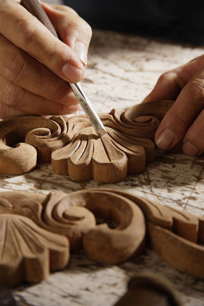 Artistic Craftsmanship Made From Solid Wood