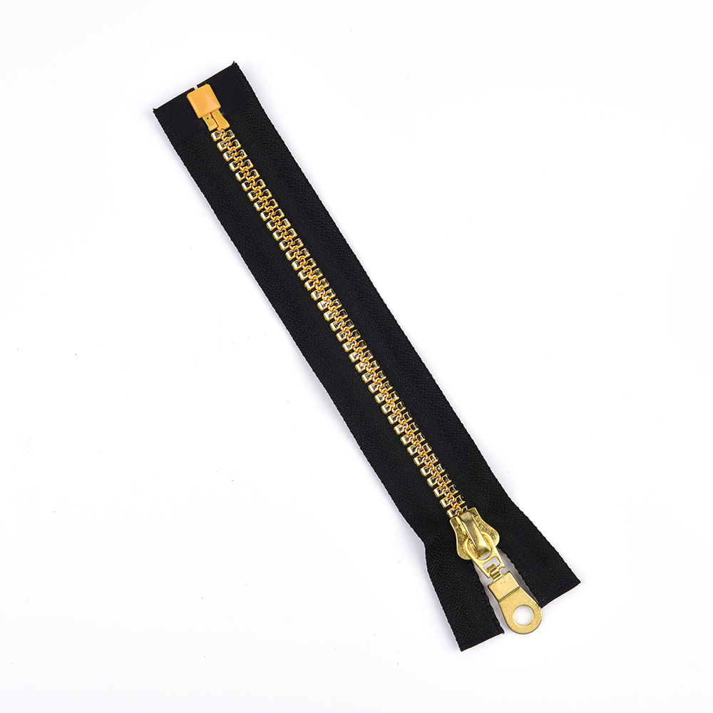 DAWEI Eco-Friendly Durable Auto Lock Golden Resin Zipper Zip Chain Custom Color Customizable Length For Hoodie Clothing Coats