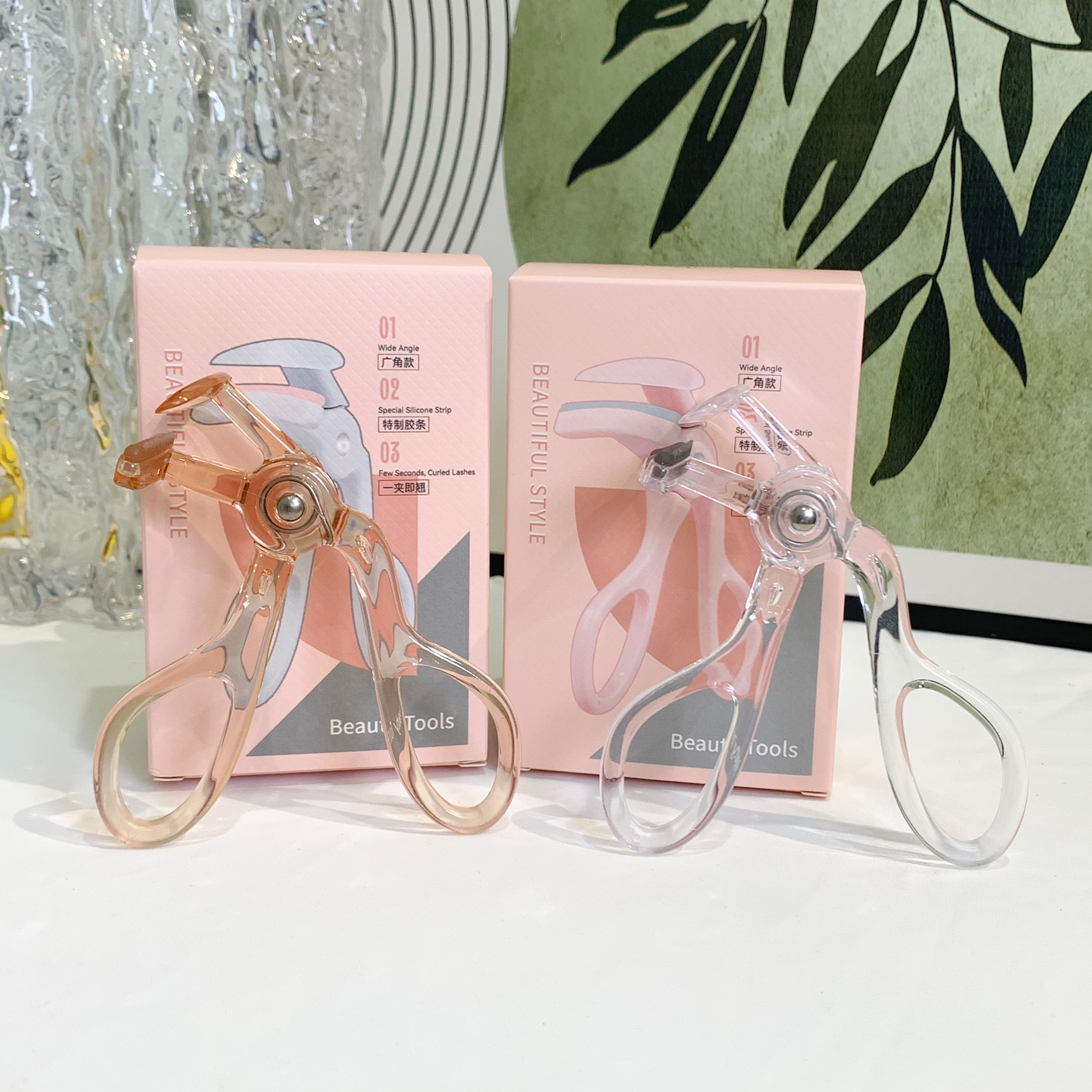 Transparent Eyelash Curler Makeup Beauty Accessory Lash Curler with Comb Lash Extension Silicone Pad Widen Eyelash Curler