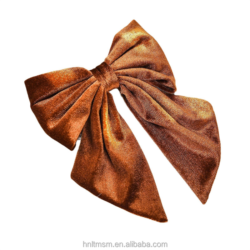 Velvet Bow Hair Clip Styling