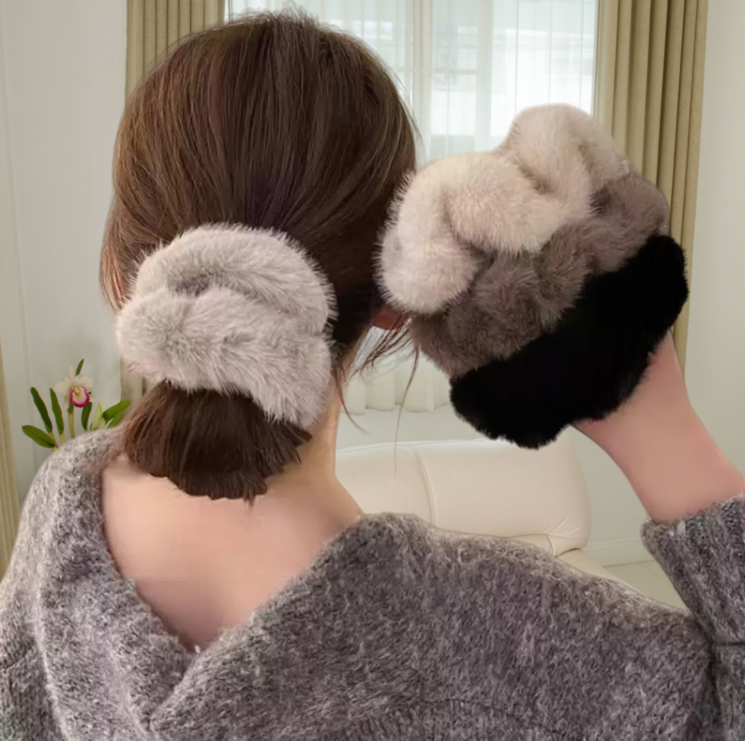 New Product Plush Scrunchie Sweet Gradient Color Women Elastic Furry Hair Tie Girls Black Soft 18CM Big Fuzzy Hair Accessory