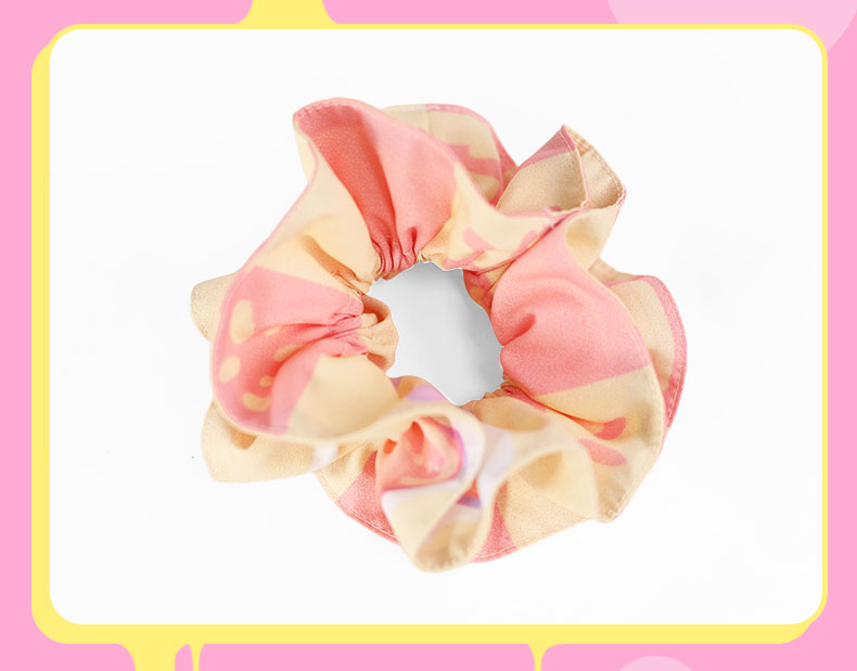 Scrunchie Detail 5