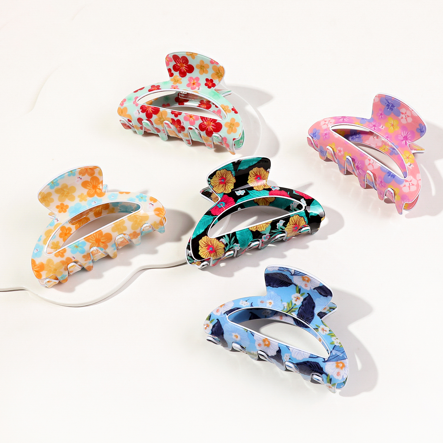 New Summer 8cm Flower Hair Claw Beach Custom Design Hair Claw Clip Printing Hair Claw Manufacturer