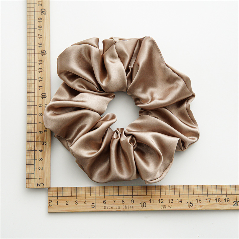 Wholesale Fashion Oversized Scrunchie Floral Summer Satin Scrunchy Oversize Hair Tie
